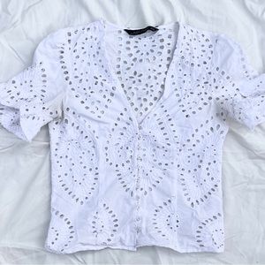 Zara Eyelet Button Up Short Sleeve Top